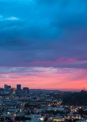 カリフォルニア観光局のオフィシャルサイト