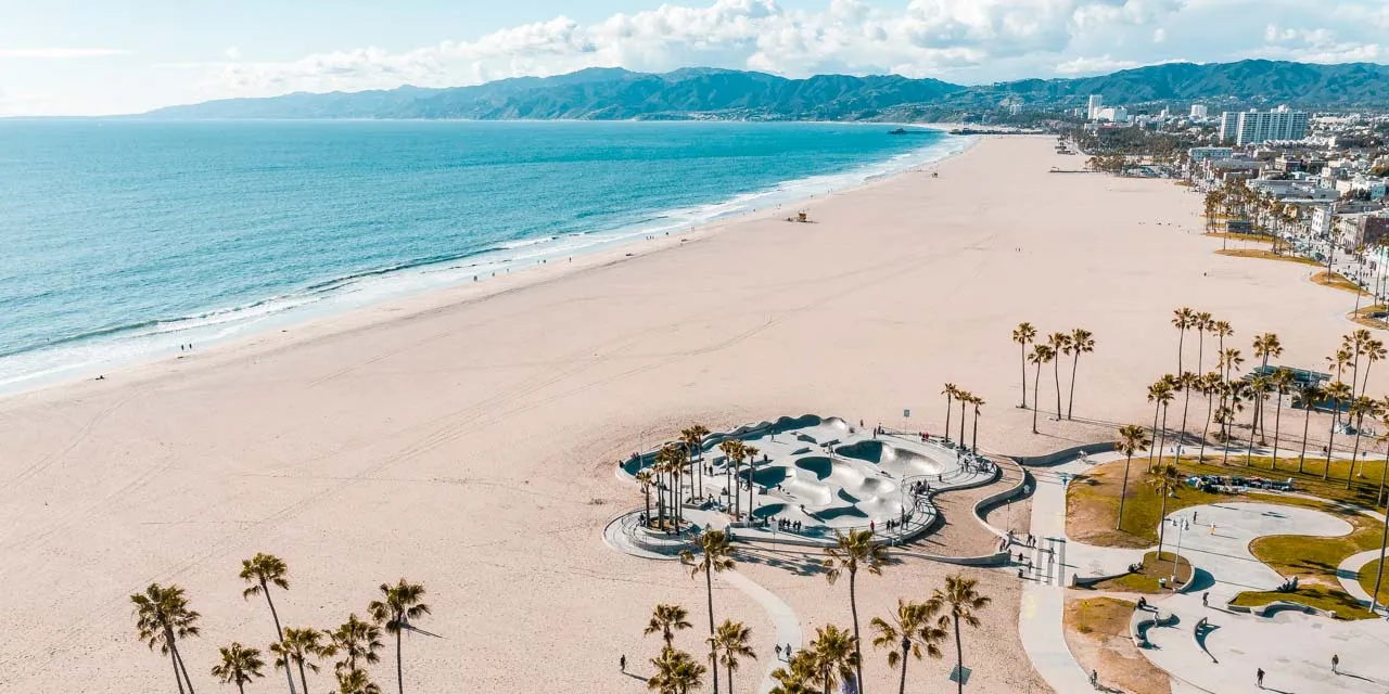 The Best Beaches in Los Angeles for Fun in the Sun