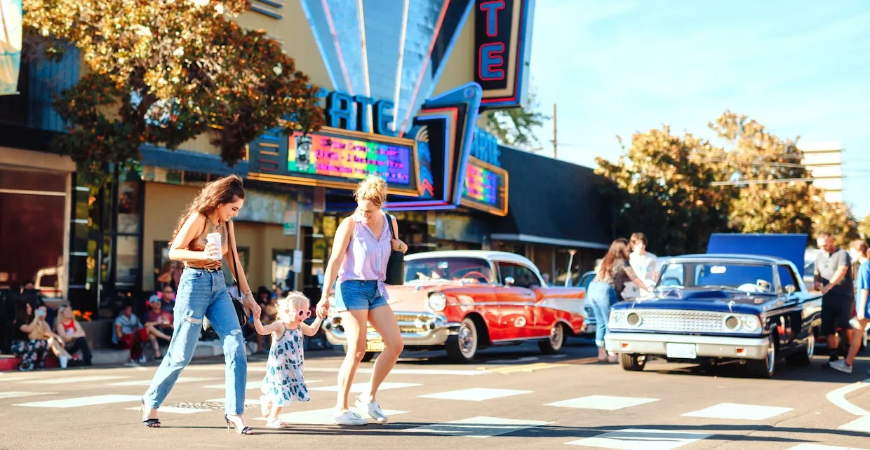 California Welcome Center - Modesto