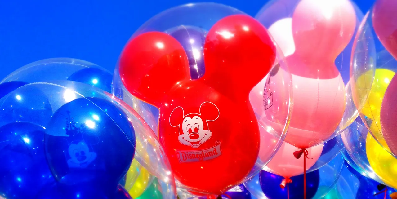 ディズニーランドのスペシャルツアー | Visit California