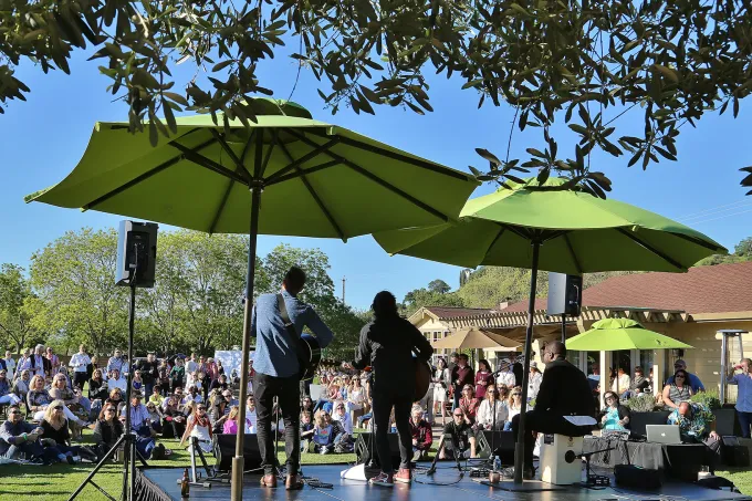 Yountville Live