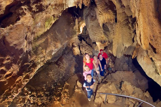 Lake Shasta Caverns