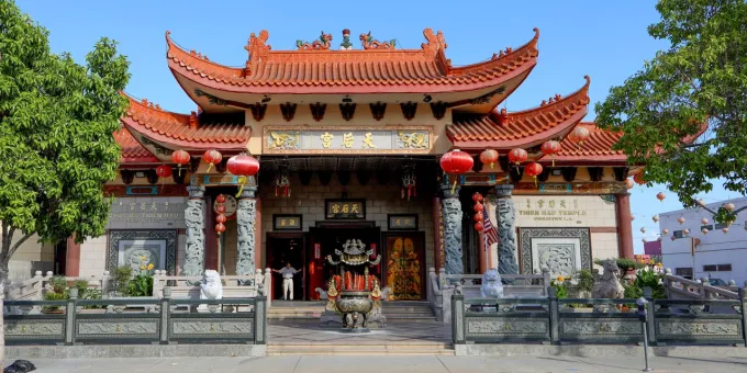 Get to Know Chinatown in Los Angeles, California