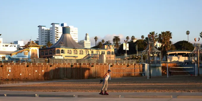 Los Angeles, California Today