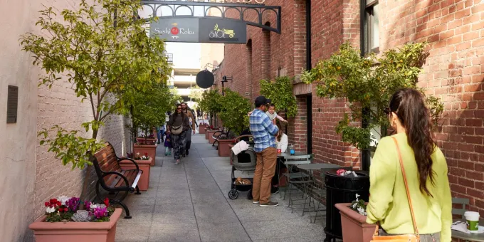 Pasadena, Los Angeles, California Today